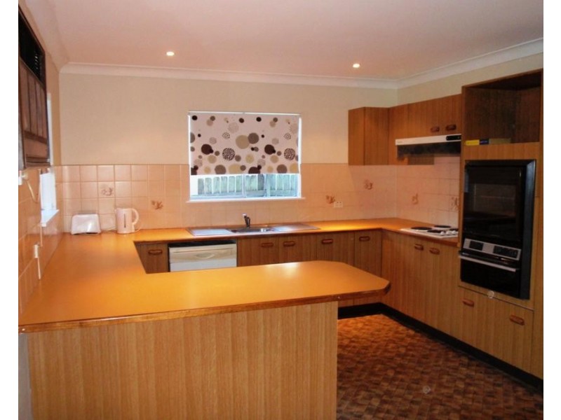 68 Karingi Street, Ettalong Beach NSW 2257