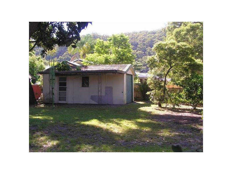Blackwall NSW 2256