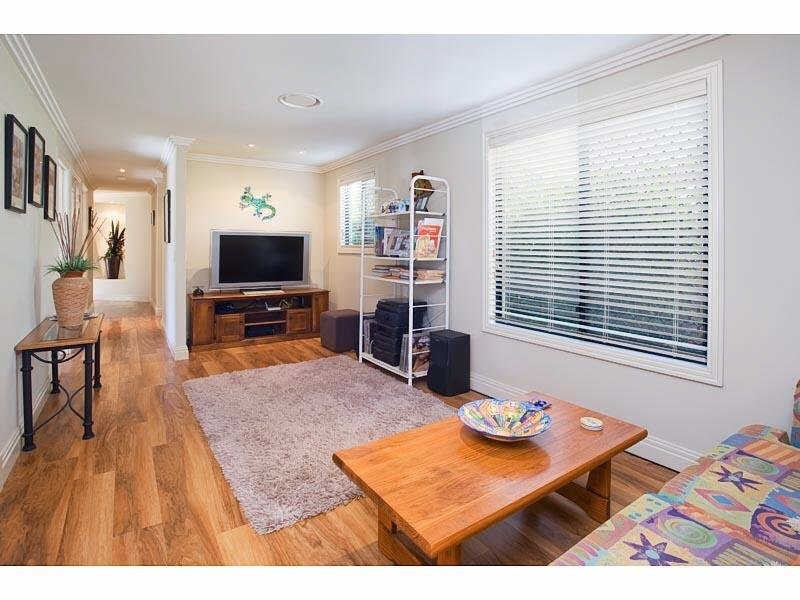 6 Shute Court, Paradise Point QLD 4216