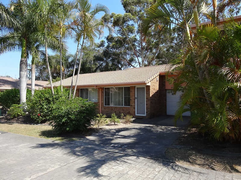 107/97 Edmund Rice Drive, Southport QLD 4215