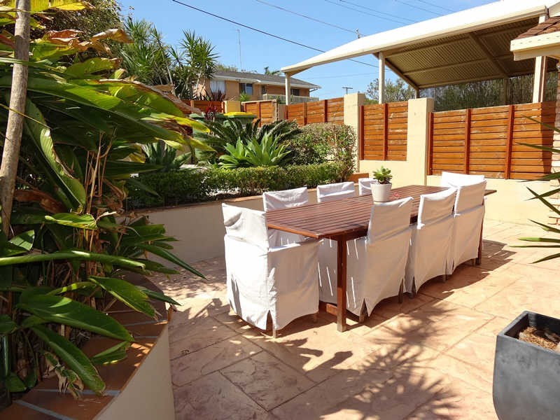 2/10 Louise St, Southport QLD 4215