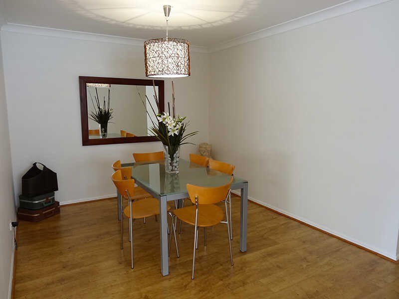 2/10 Louise St, Southport QLD 4215