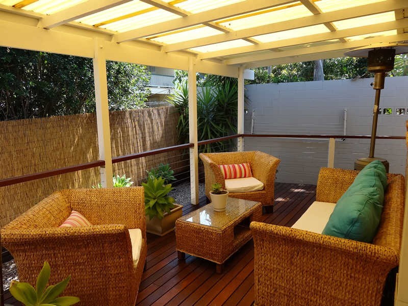 2/10 Louise St, Southport QLD 4215