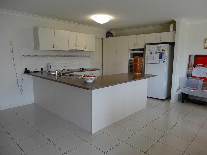 17 Silkwood Way, Molendinar QLD 4214