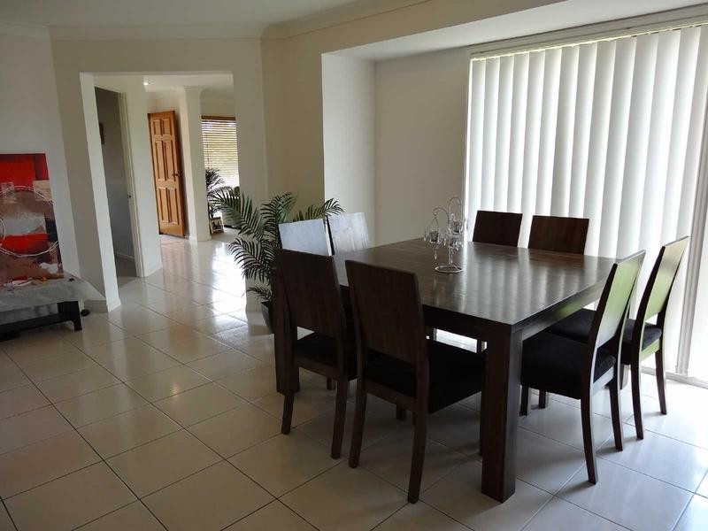 17 Silkwood Way, Molendinar QLD 4214