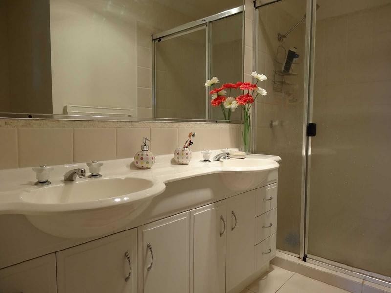 17 Silkwood Way, Molendinar QLD 4214