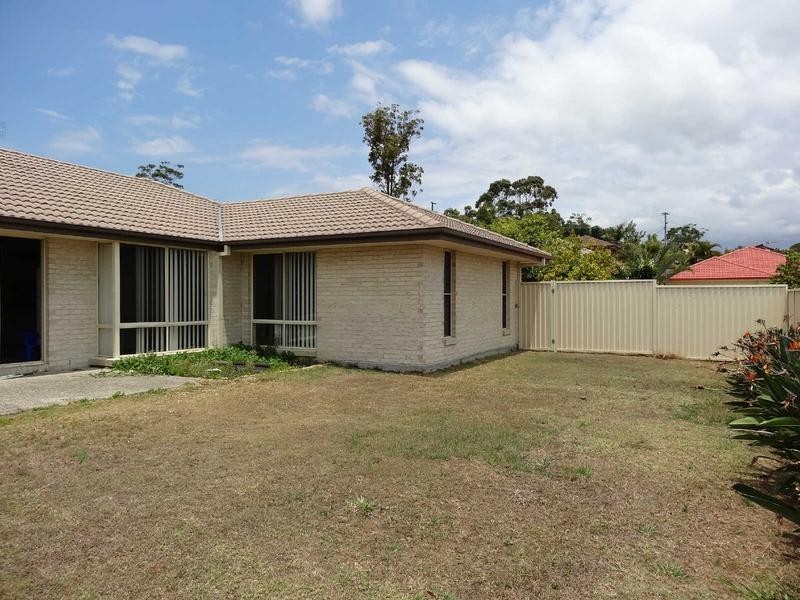 17 Silkwood Way, Molendinar QLD 4214