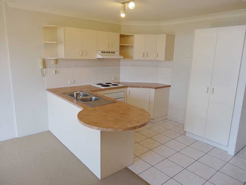 13/143 Frank St, Labrador QLD 4215