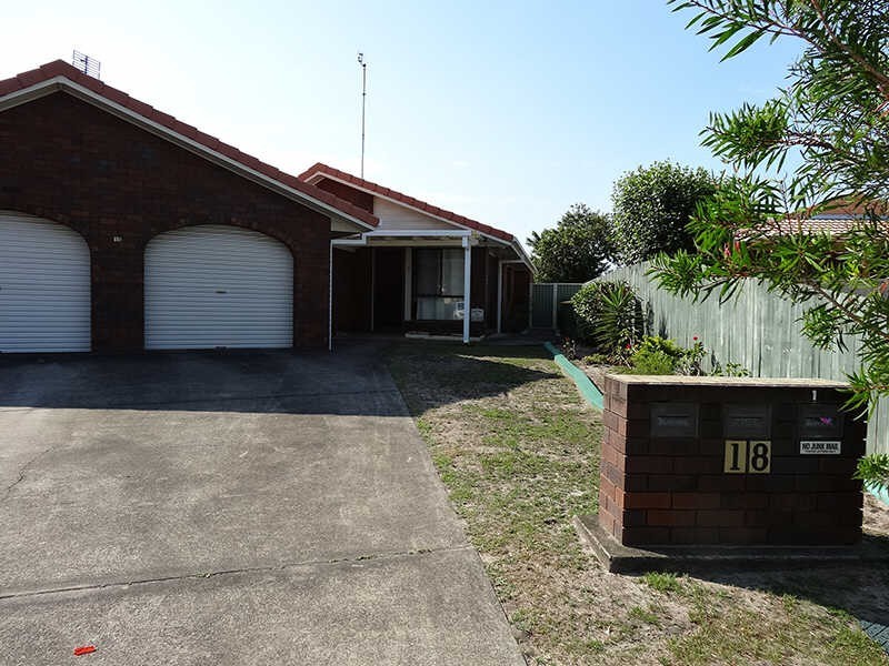 1/18 Warrie Close, Paradise Point QLD 4216