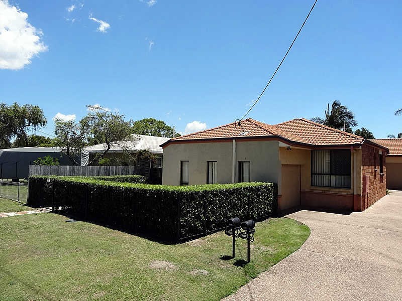1/3 Margaroola Avenue, Biggera Waters QLD 4216