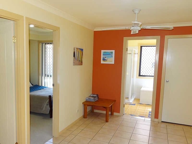 1/3 Margaroola Avenue, Biggera Waters QLD 4216