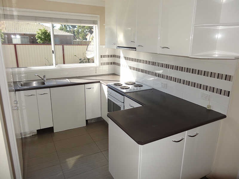 2/19 Brown Street, Labrador QLD 4215