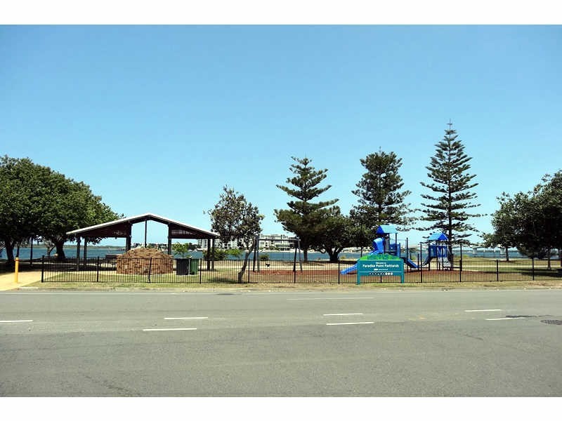 13/16 Abalone Ave, Paradise Point QLD 4216