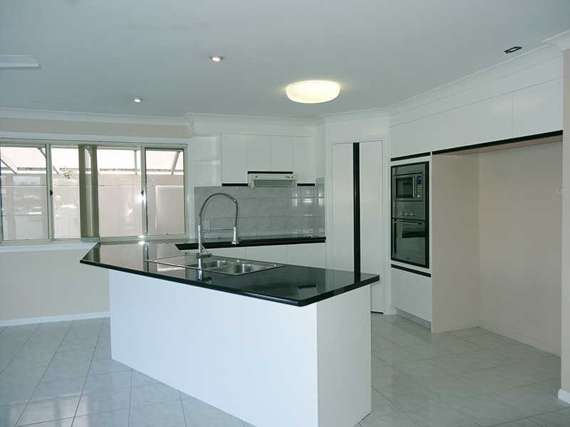 68 Sundance Way, Runaway Bay QLD 4216