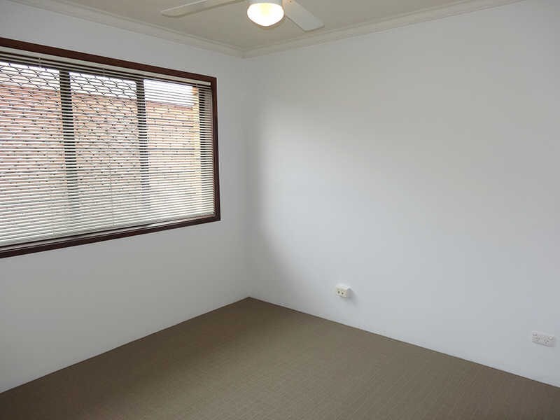 2/23 Duet Drive, Mermaid Waters QLD 4218