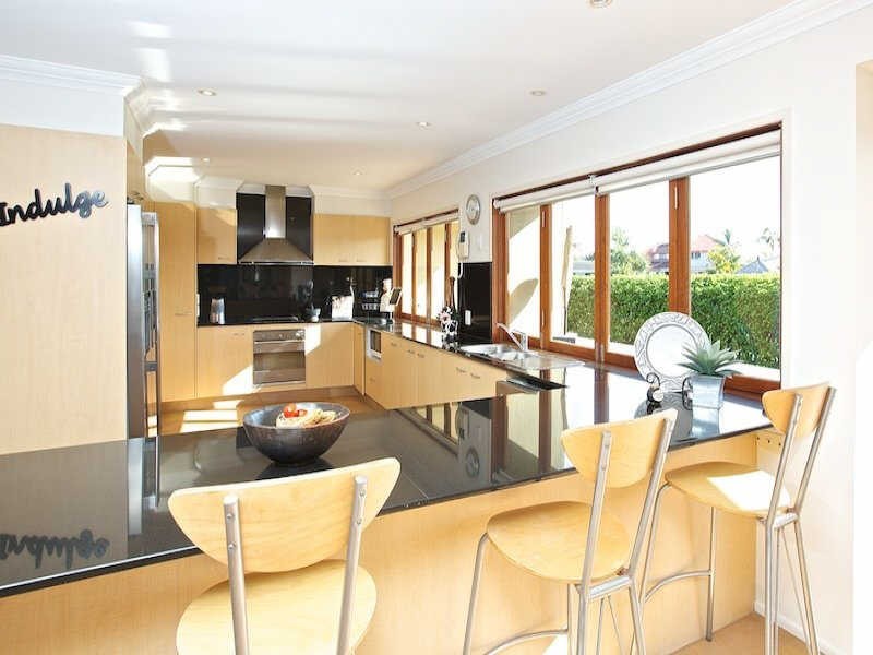 16 Smugglers Place, Runaway Bay QLD 4216