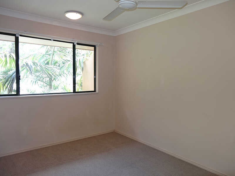 21/156 Greenacre Drive, Arundel QLD 4214