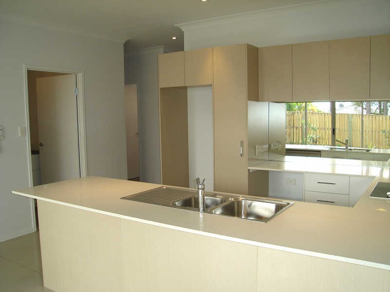 35/430 Pine Ridge Rd, Coombabah QLD 4216