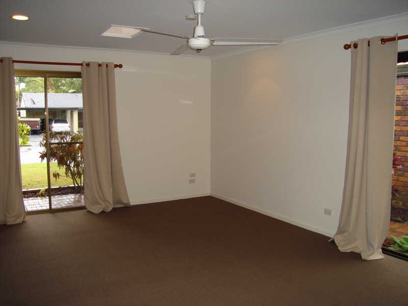 21 Burrinjuck Drive, Coombabah QLD 4216