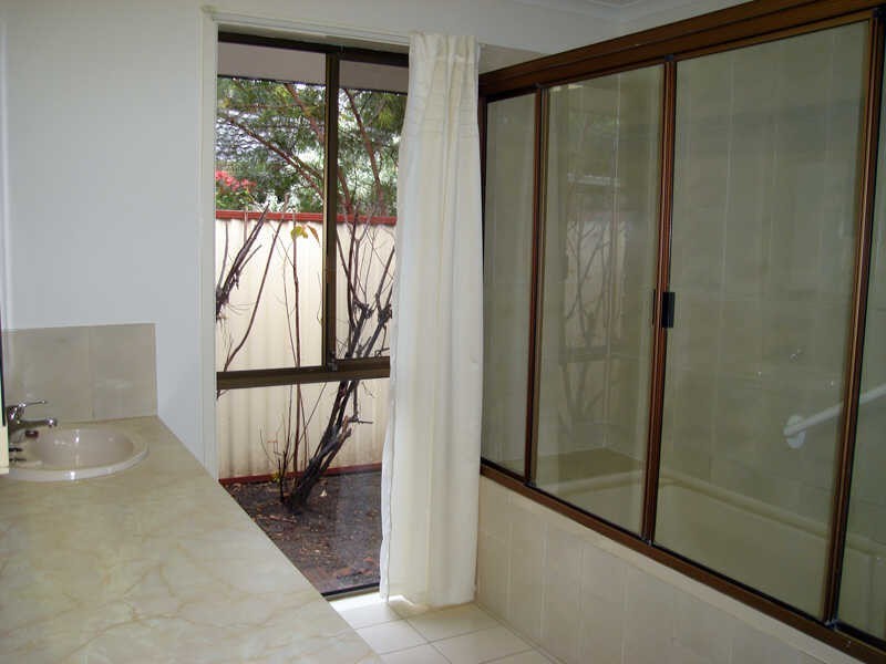 21 Burrinjuck Drive, Coombabah QLD 4216