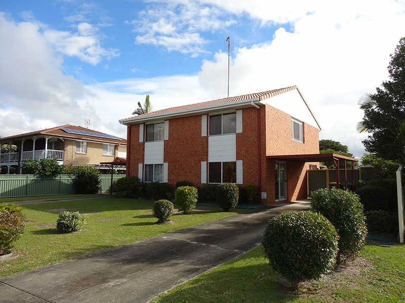 2/16 Warrie Close, Paradise Point QLD 4216