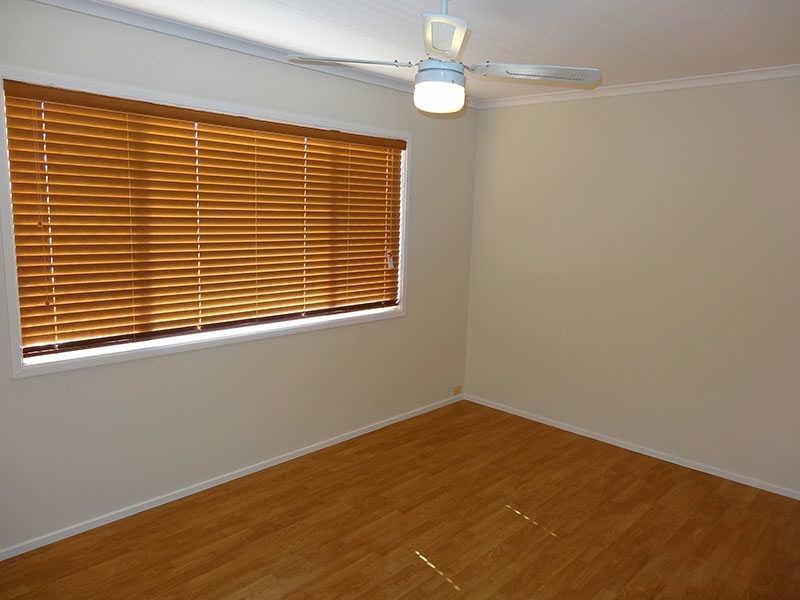 2/16 Warrie Close, Paradise Point QLD 4216