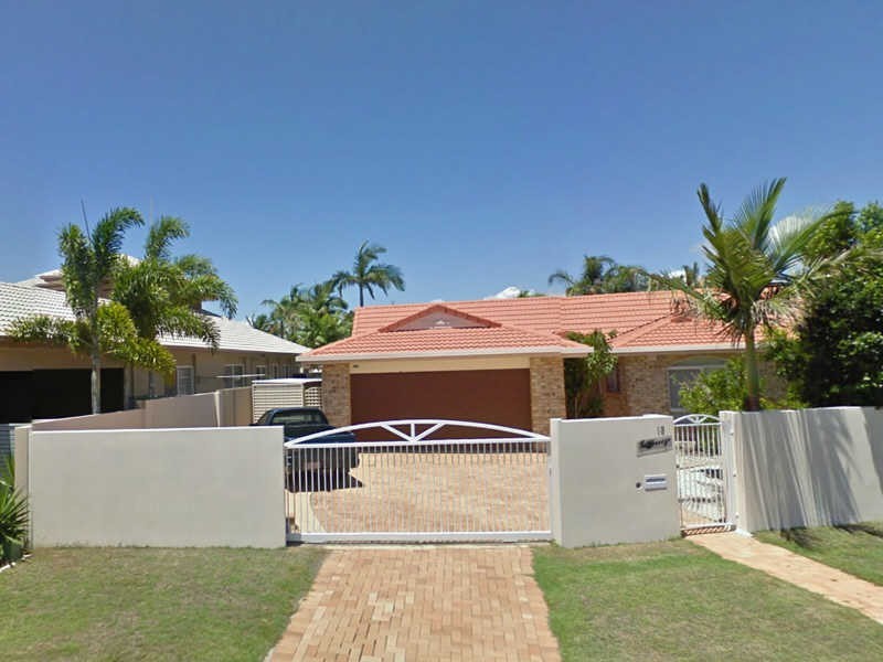 13 Saltbreeze Court, Runaway Bay QLD 4216