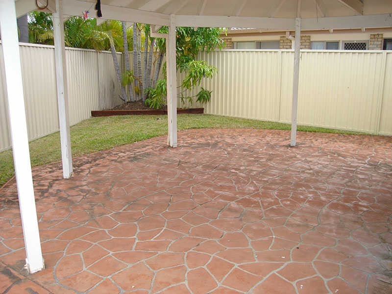 13 Saltbreeze Court, Runaway Bay QLD 4216