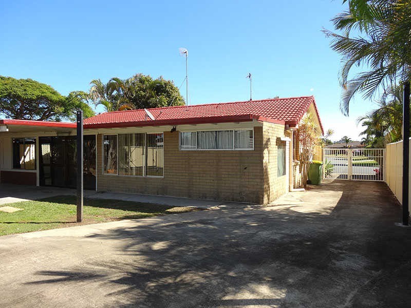 41 Burrendong Road, Coombabah QLD 4216