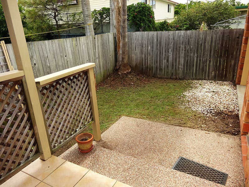 2/3 Margaroola Ave, Biggera Waters QLD 4216