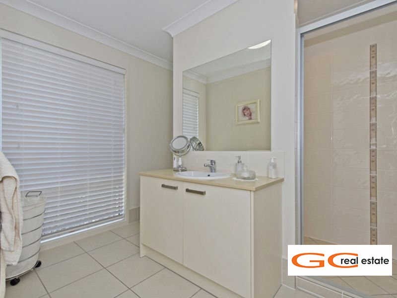 16 Conestoga Way, Upper Coomera QLD 4209