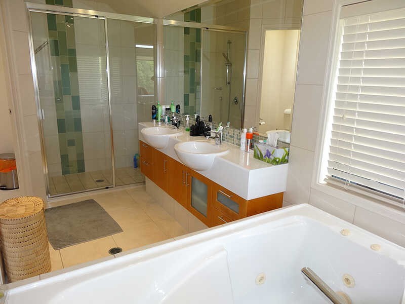 2032/1 The Vistas Dr, Carrara QLD 4211