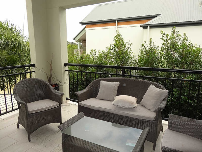 2032/1 The Vistas Dr, Carrara QLD 4211