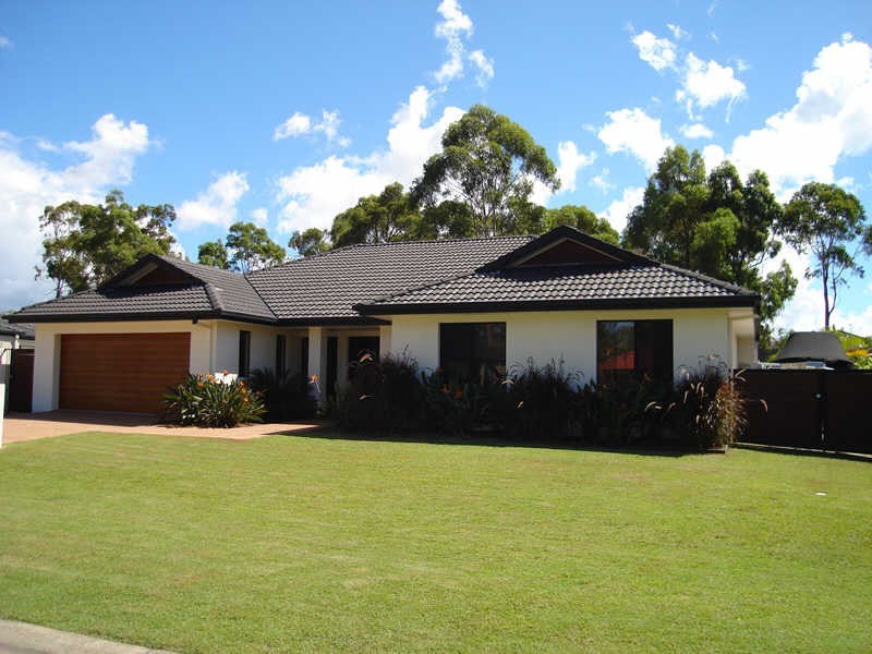 34 Petworth Court, Arundel QLD 4214