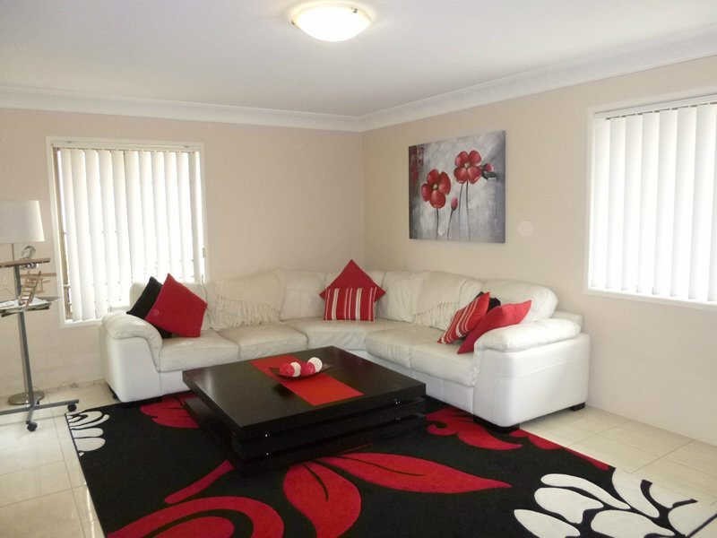 3/4 Broad Street, Labrador QLD 4215