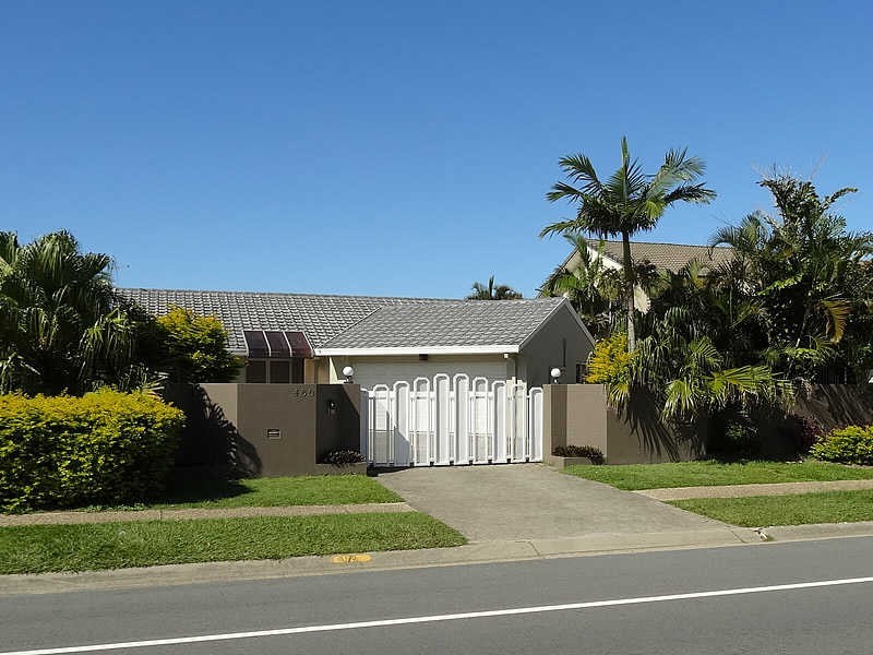 460 Oxley Drive, Runaway Bay QLD 4216