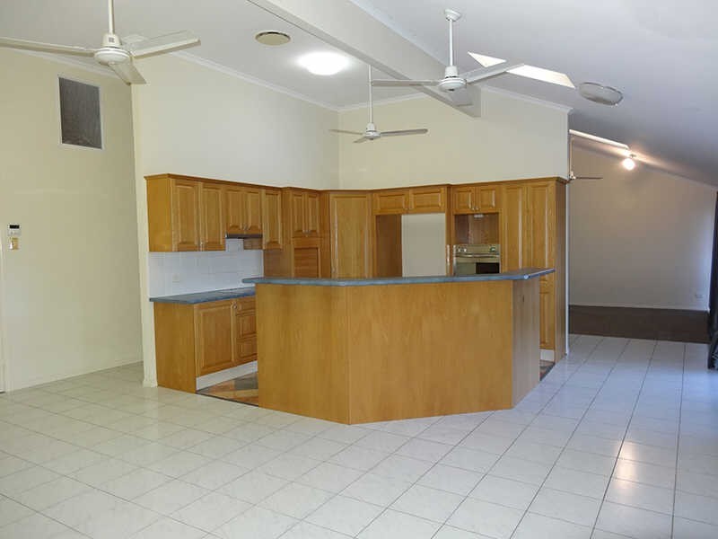 460 Oxley Drive, Runaway Bay QLD 4216