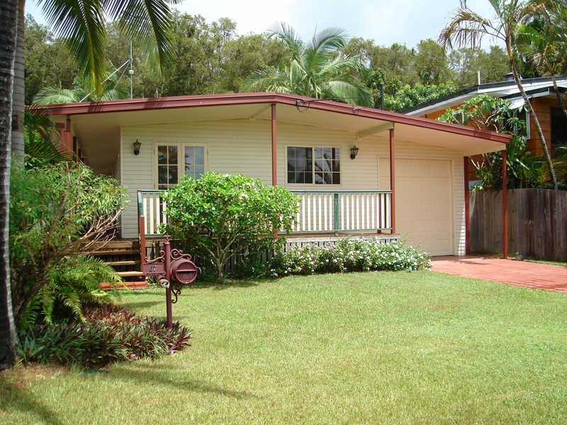 67 Nalkari Street, Coombabah QLD 4216