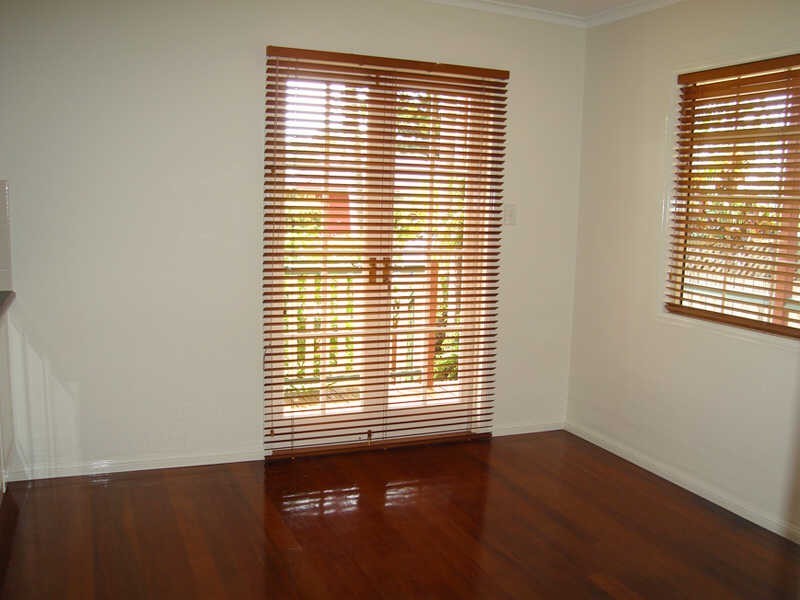 67 Nalkari Street, Coombabah QLD 4216