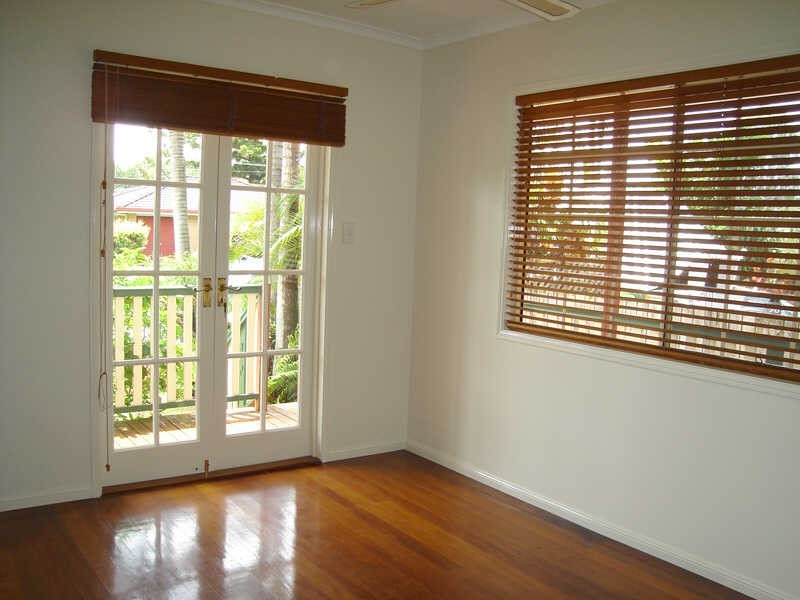 67 Nalkari Street, Coombabah QLD 4216