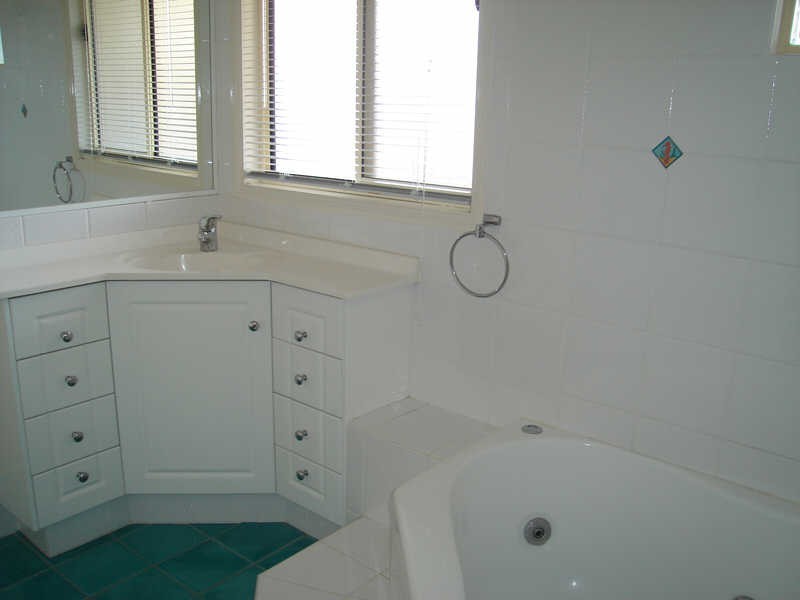 67 Nalkari Street, Coombabah QLD 4216