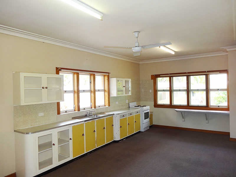 7b Taylor St, Biggera Waters QLD 4216