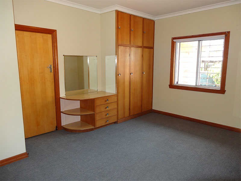 7b Taylor St, Biggera Waters QLD 4216