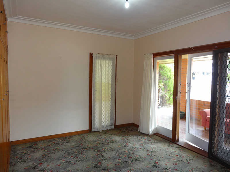 7b Taylor St, Biggera Waters QLD 4216