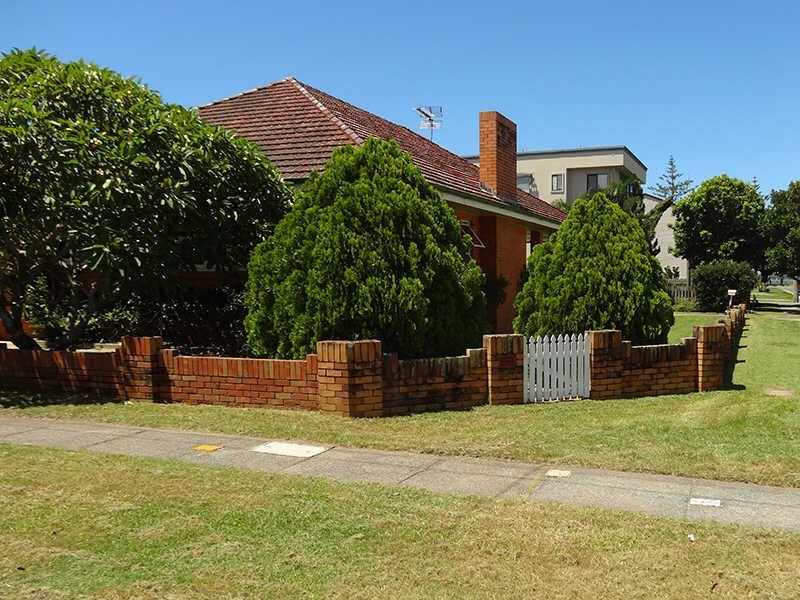 7a Taylor Street, Biggera Waters QLD 4216