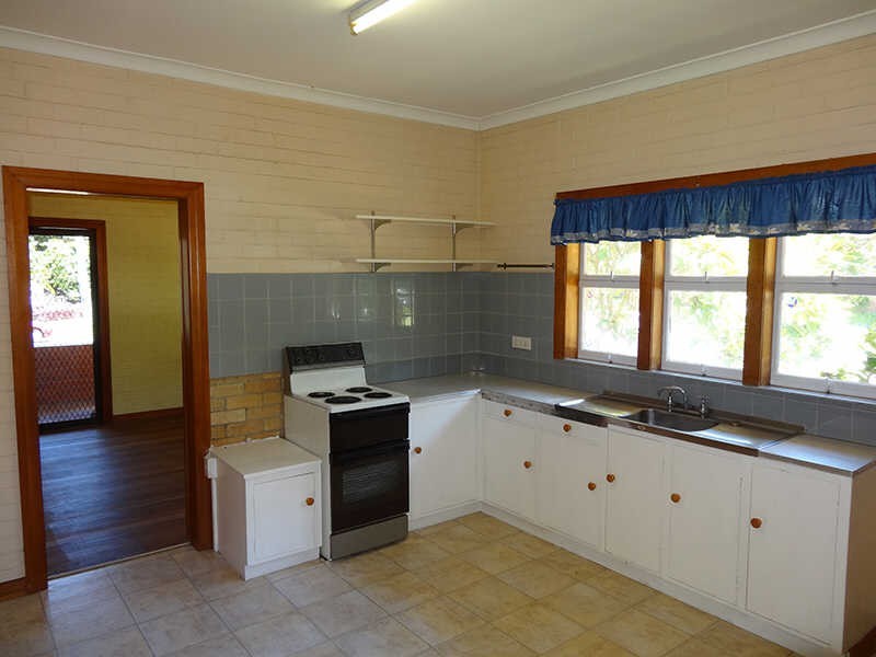 7a Taylor Street, Biggera Waters QLD 4216