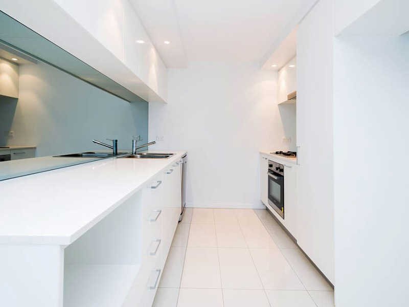 304/3 Compass Drive, Biggera Waters QLD 4216