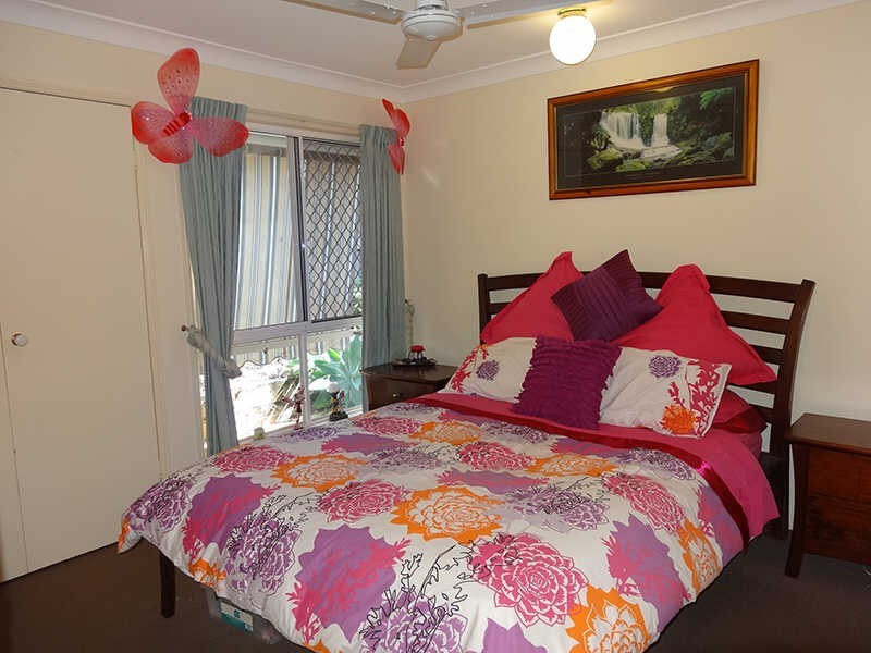 5 Hazeltine Place, Parkwood QLD 4214