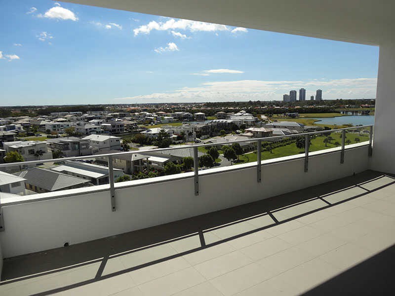 708/15 Compass Drive, Biggera Waters QLD 4216