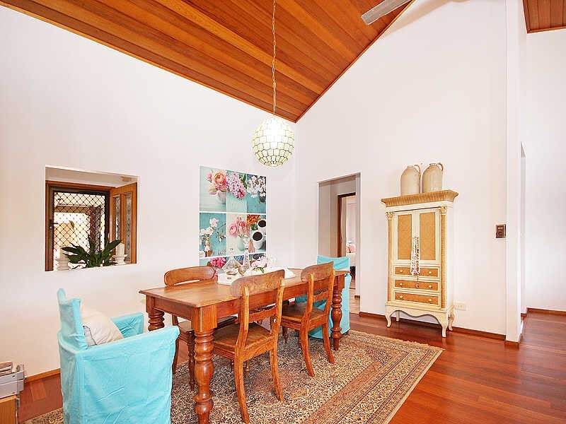 23 Kikori Crescent, Runaway Bay QLD 4216